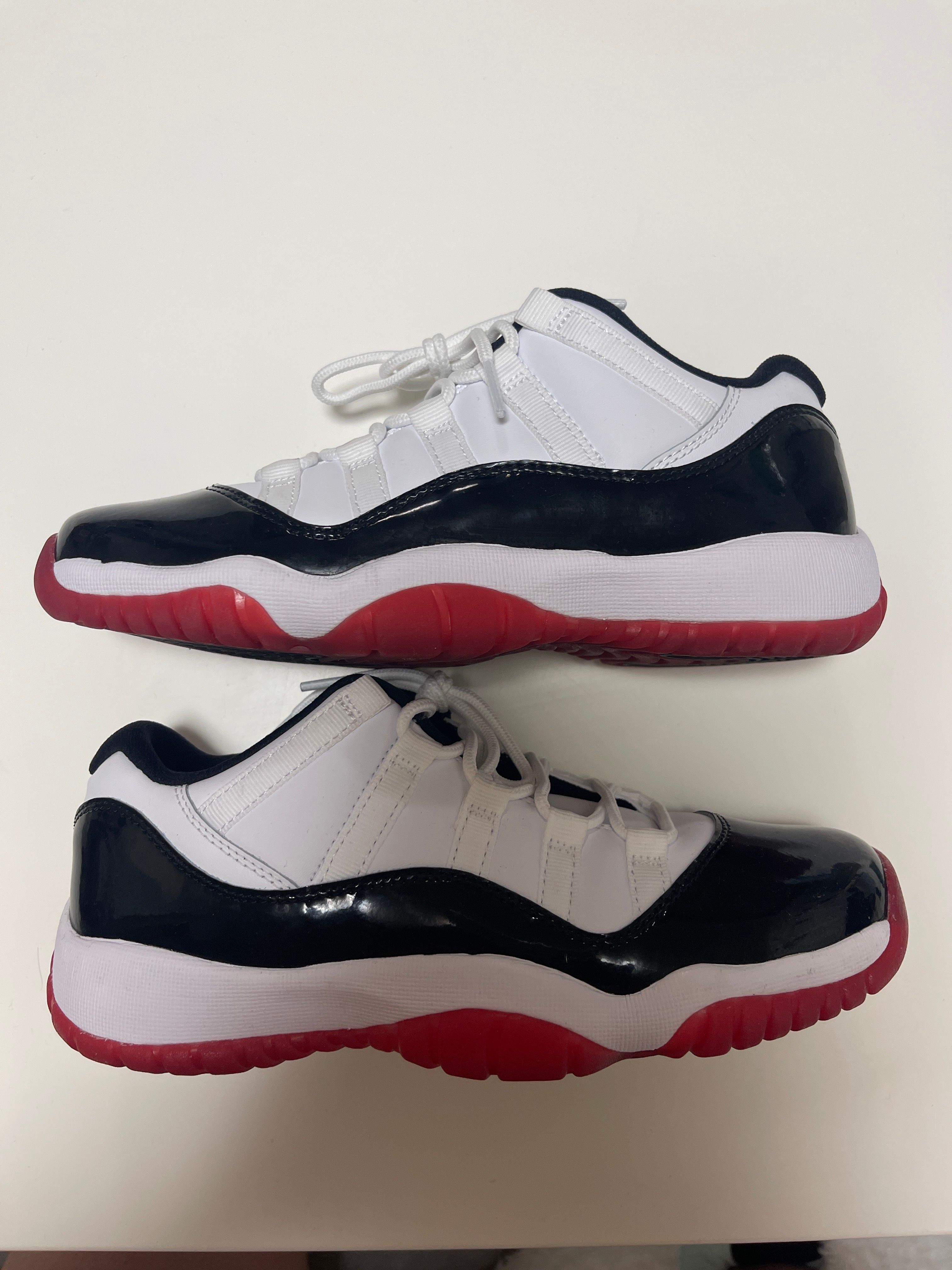 NIKE AIR JORDAN11 LOW GS "GYM RED"