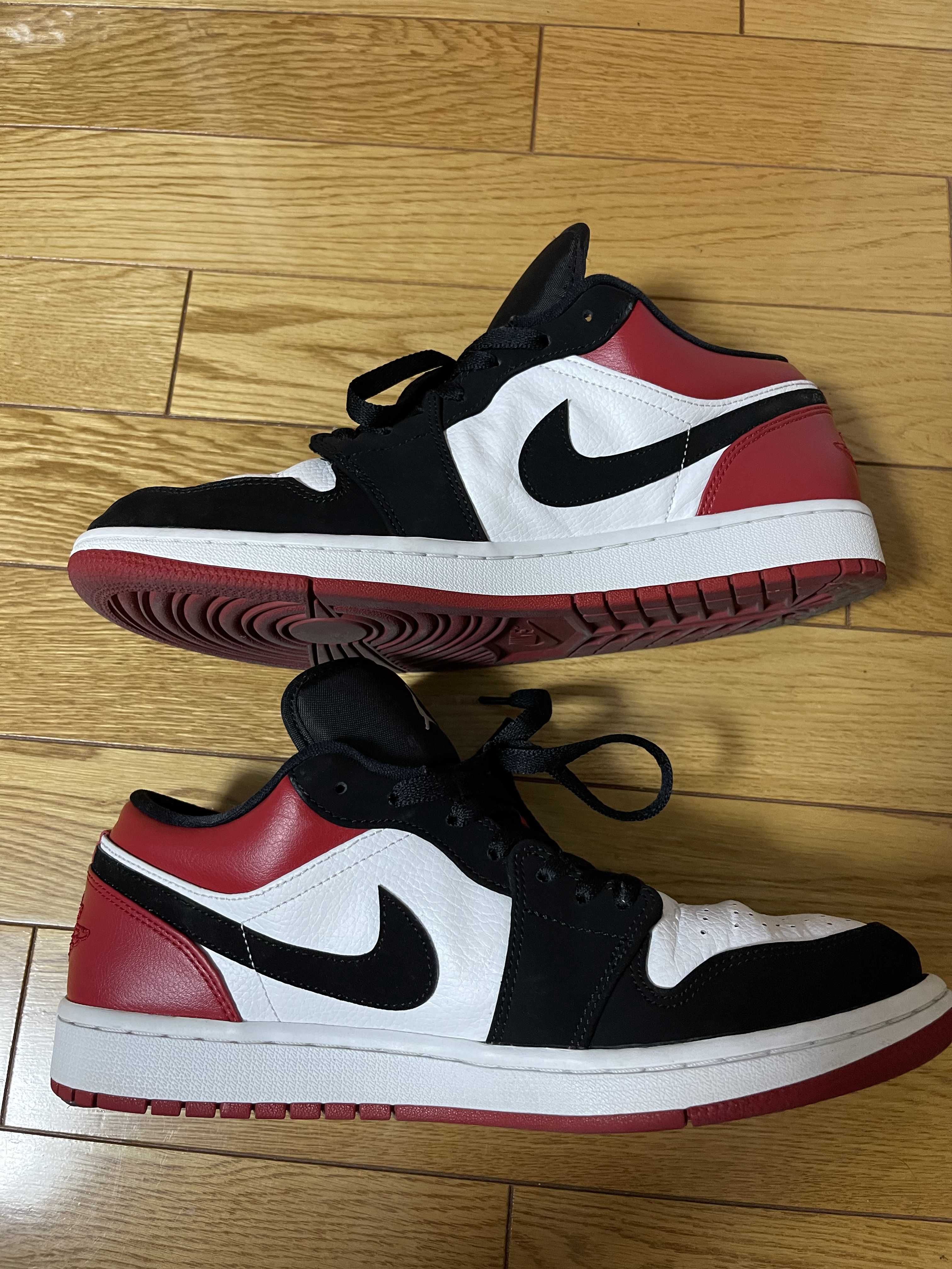 Nike Air Jordan 1 Low "Black Toe"