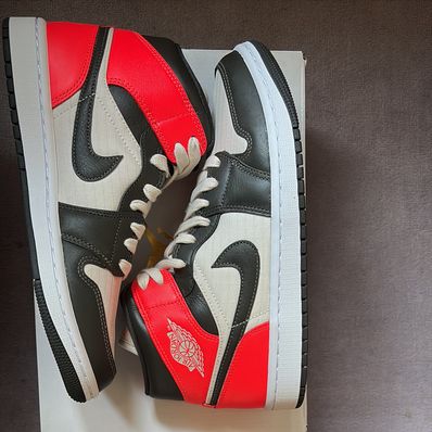 Nike Women's Air Jordan 1 Mid "Light Orewood Brown"