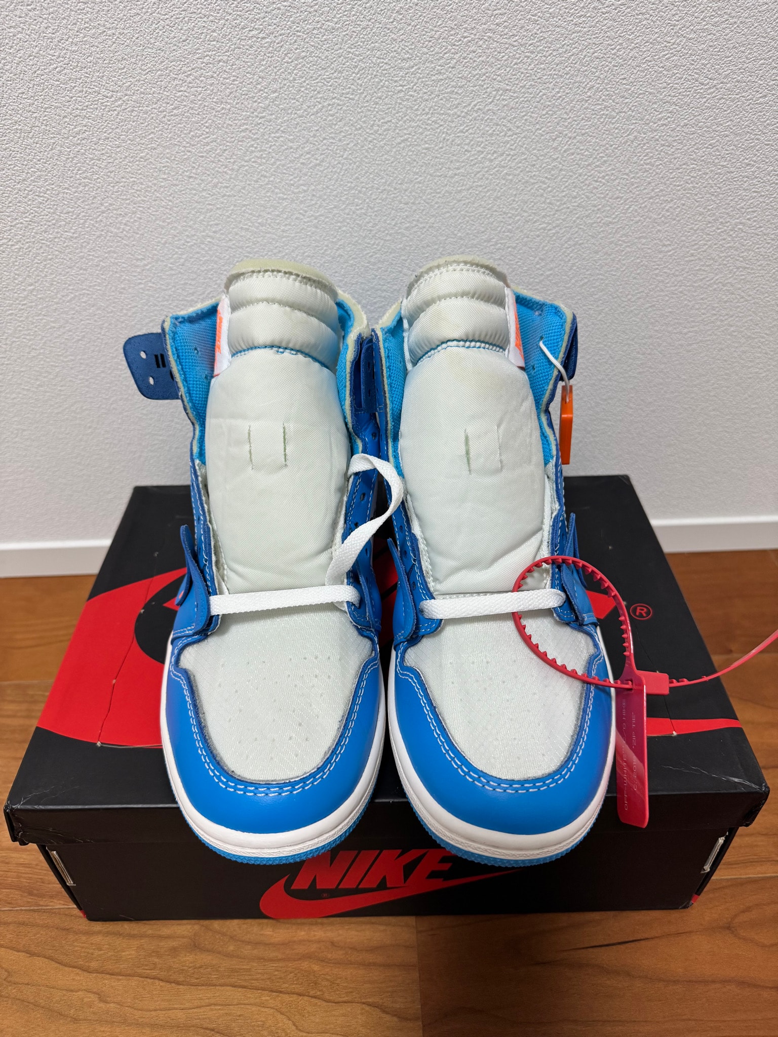 Off-White × Nike Air Jordan 1 High UNC "White/Dark Powder Blue"