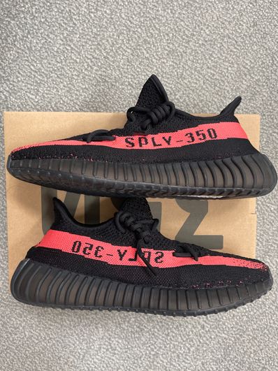 adidas YEEZY Boost 350 V2 "Core Black/Red"