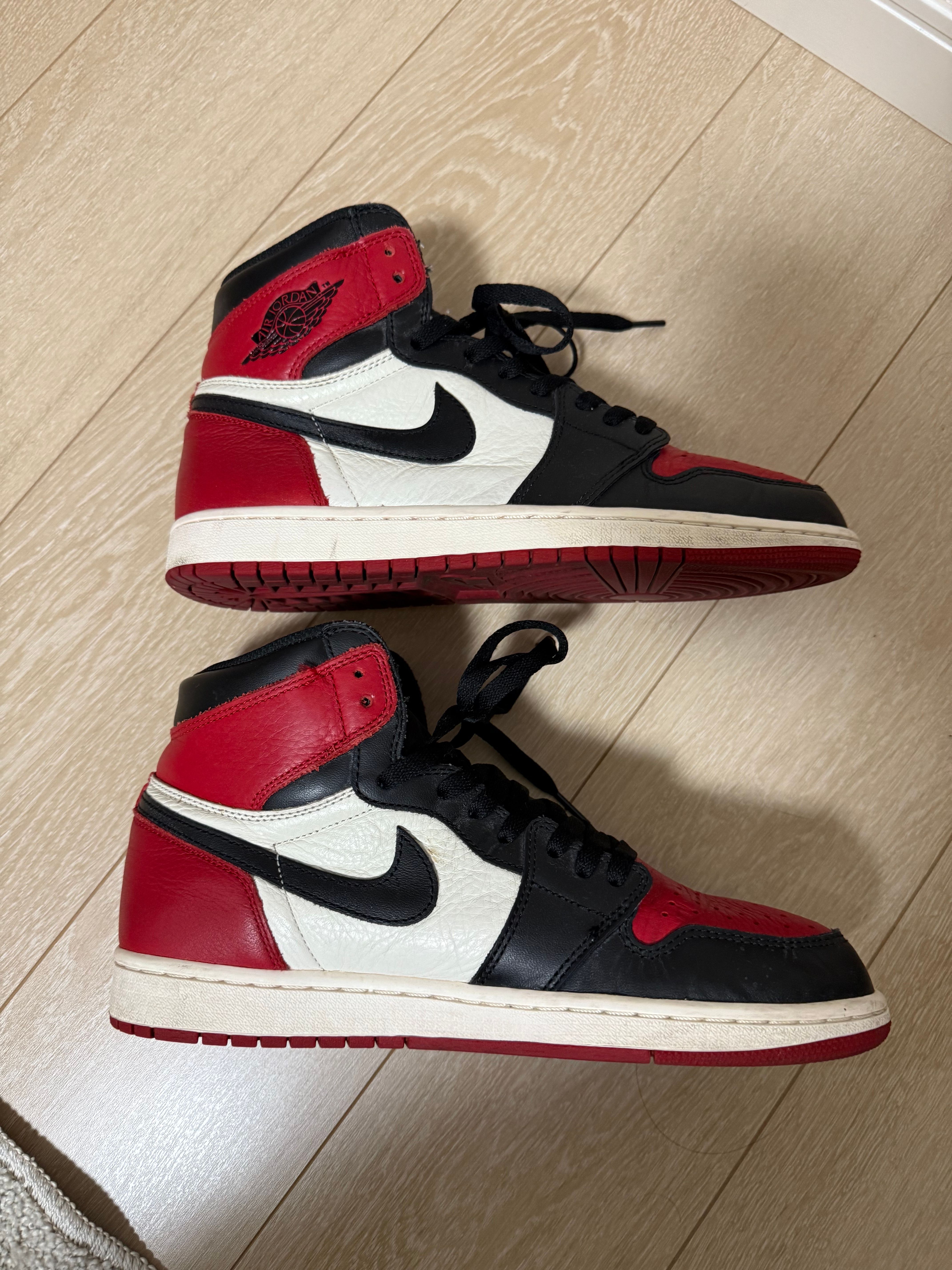 Nike Air Jordan 1 Retro High OG "Bred Toe"