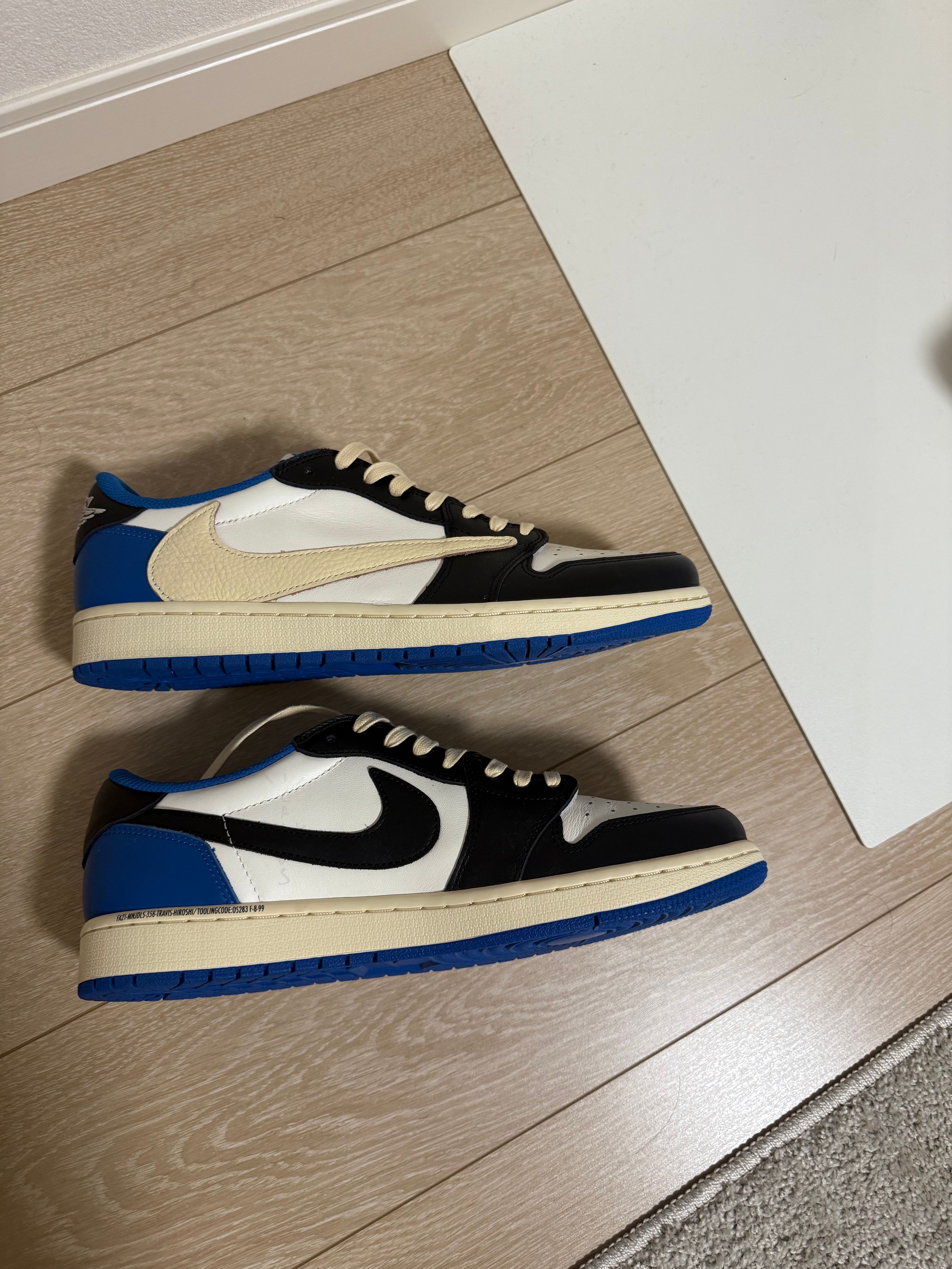 Travis Scott × fragment design × Nike Air Jordan 1 Low OG SP "Military Blue"