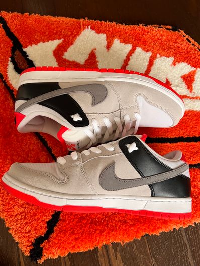 Nike SB Dunk Low "Infrared"