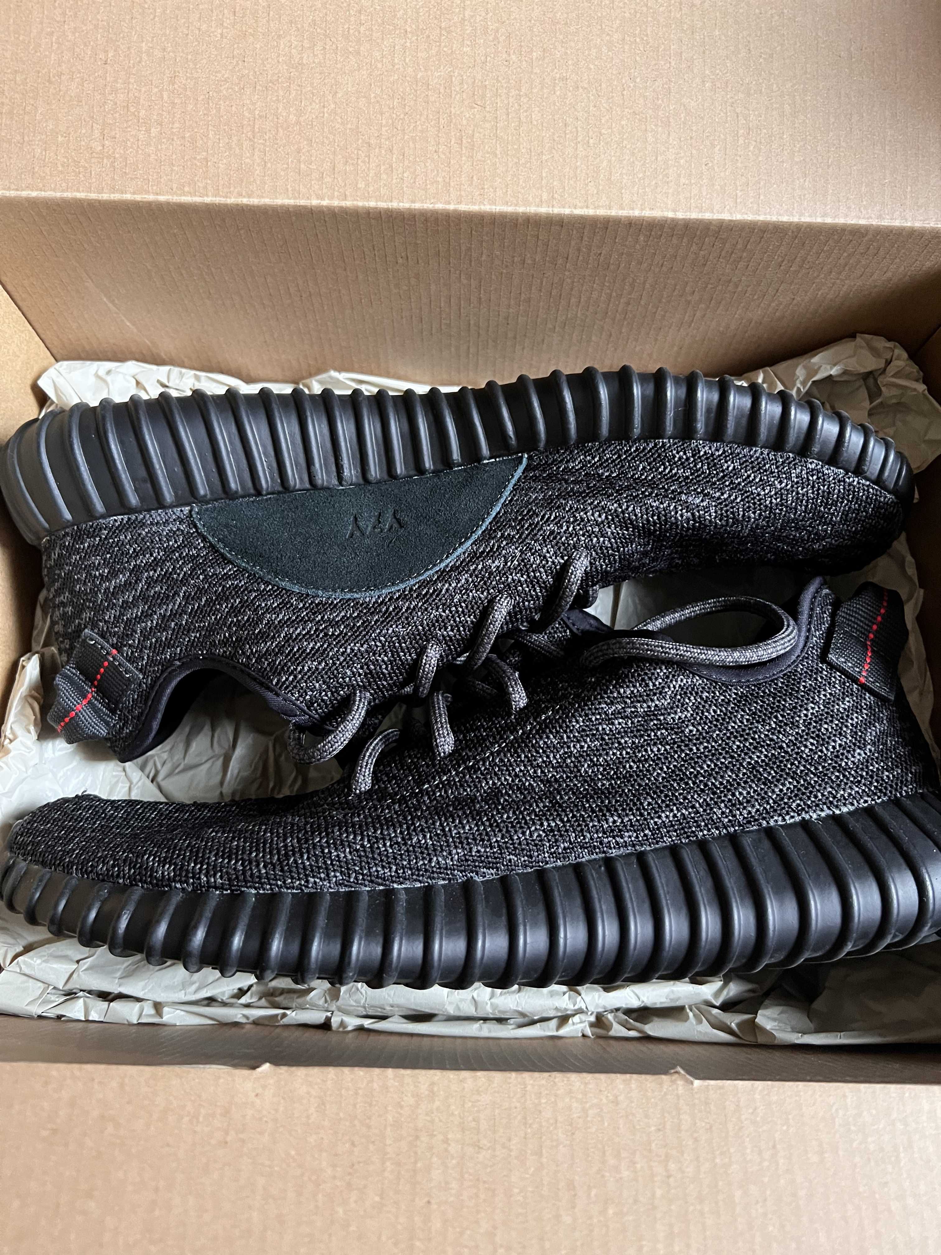 adidas YEEZY Boost 350 "Pirate Black" (2016)