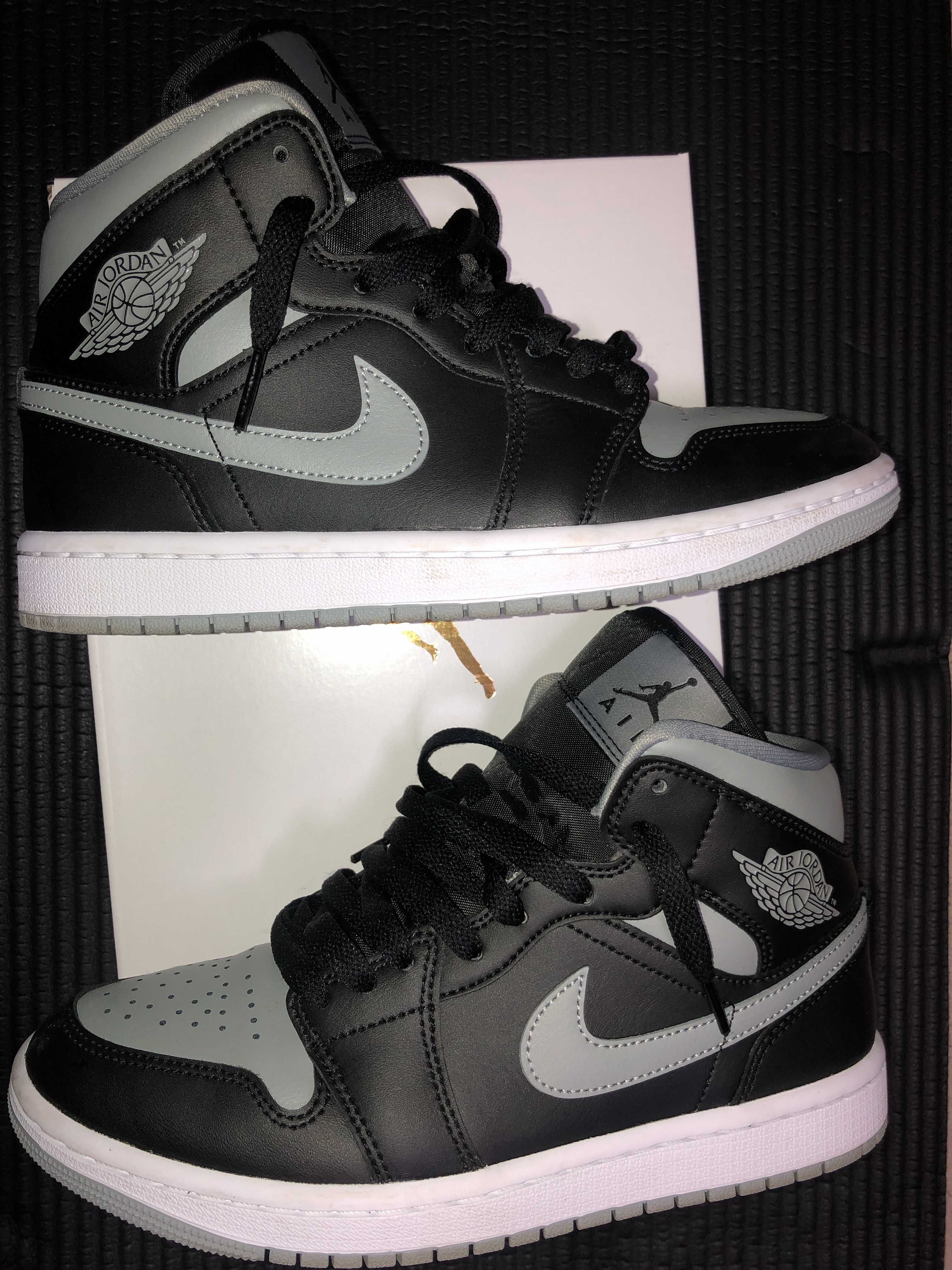 Nike Women's Air Jordan 1 Mid "Shadow"