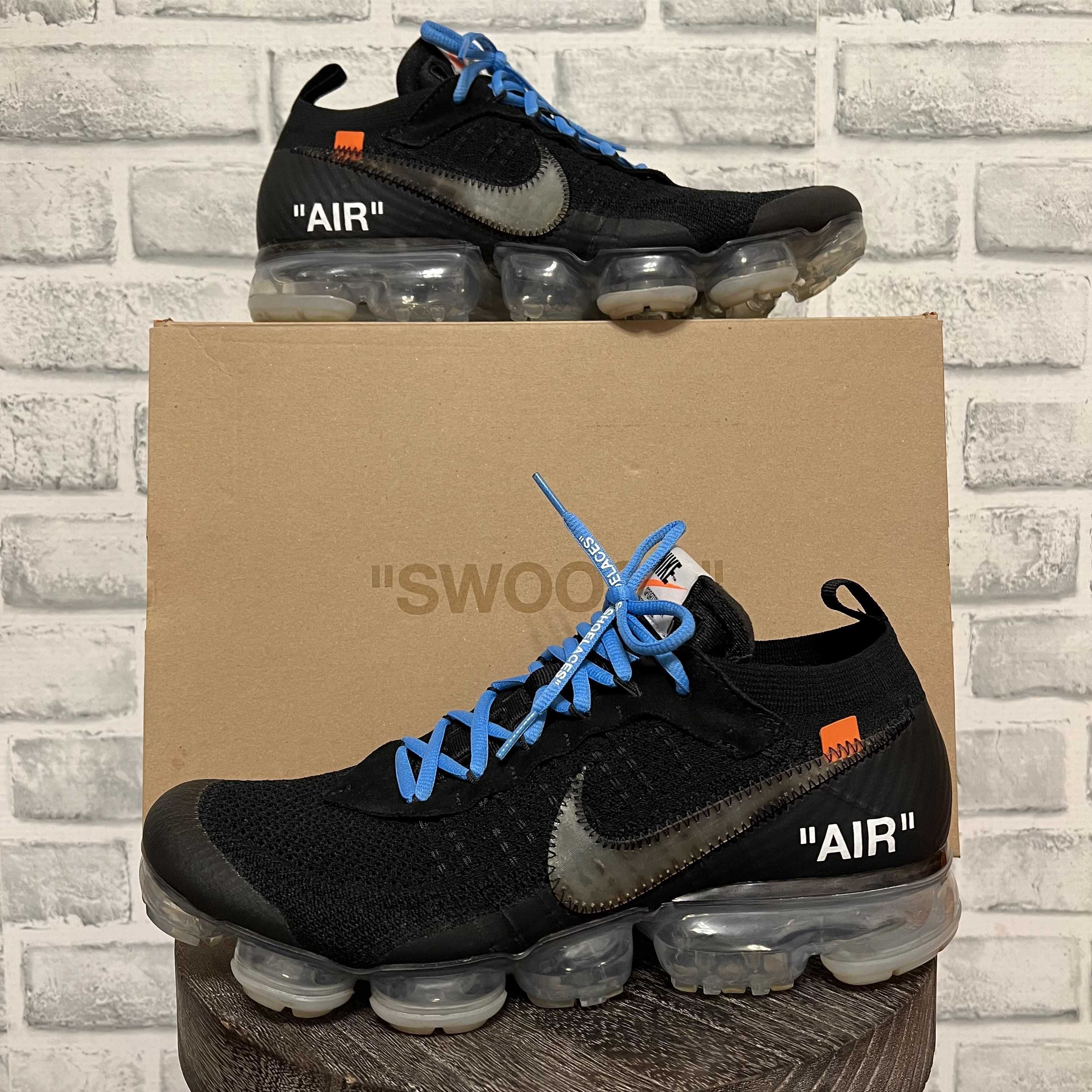 Off-White × Nike Air Vapormax "Black/Total Orange/Clear"