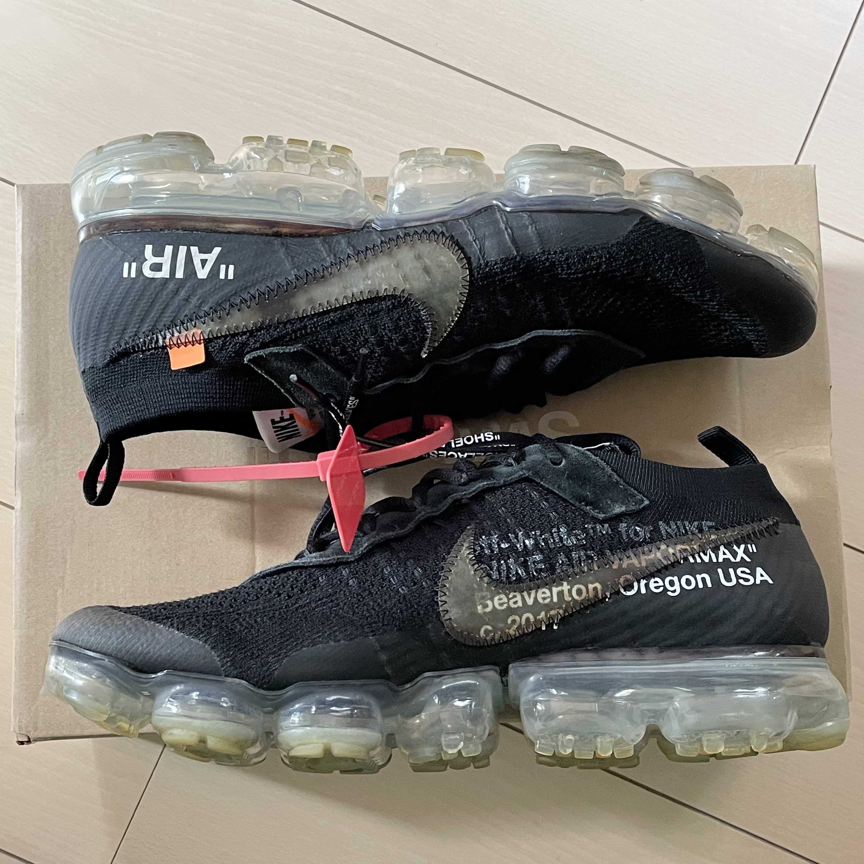 Off-White × Nike Air Vapormax "Black/Total Orange/Clear"