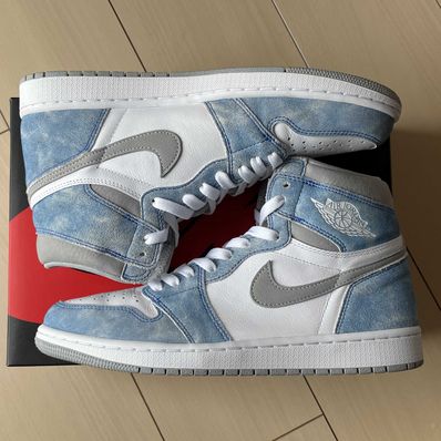 Nike Air Jordan 1 High OG "Hyper Royal"