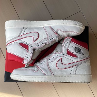 Nike Air Jordan 1 Retro High OG "Sail/University Red"
