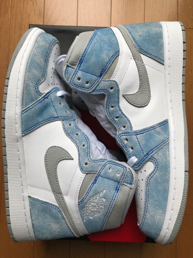 Nike Air Jordan 1 High OG "Hyper Royal"