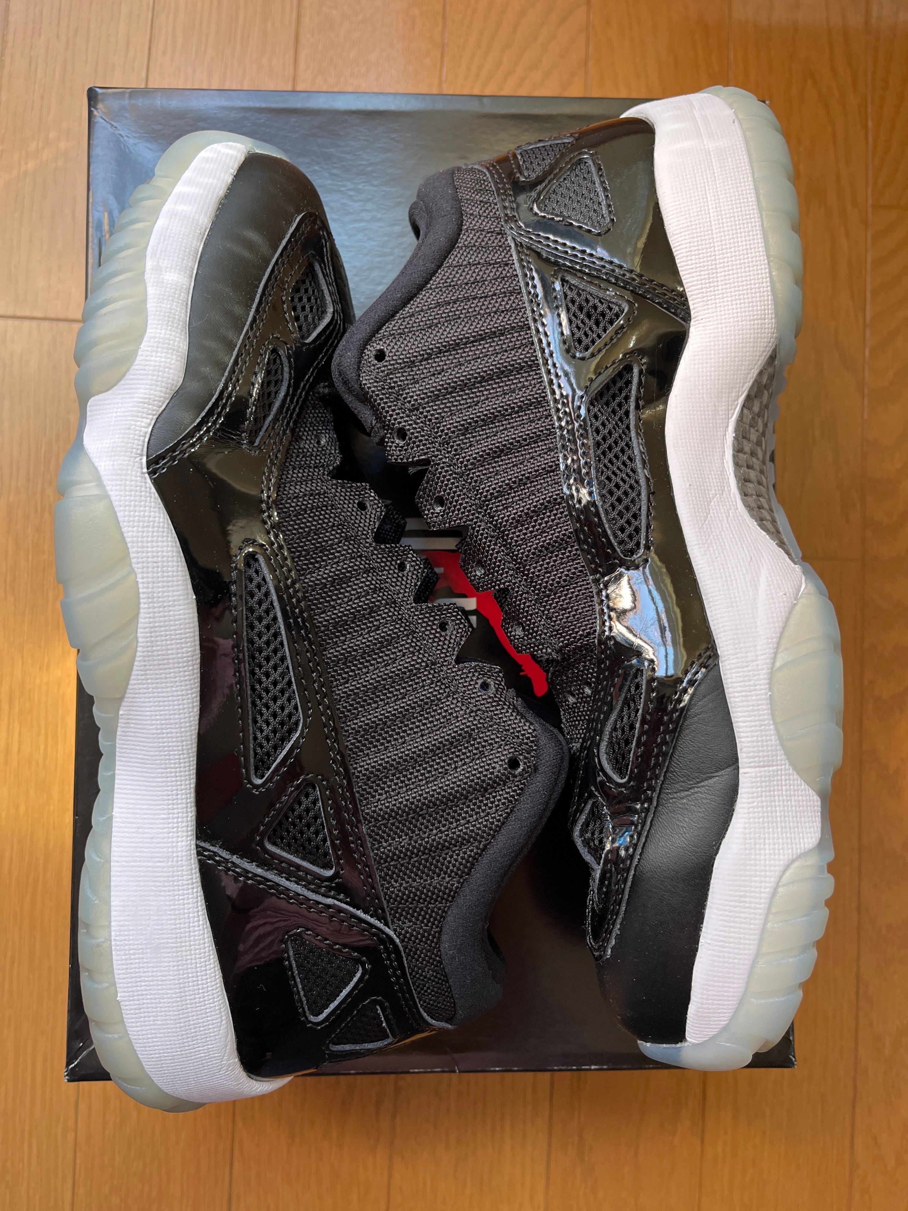 Nike Air Jordan 11 Retro Low IE "Space Jam"