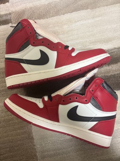 Nike Air Jordan 1 High OG "Lost & Found/Chicago"