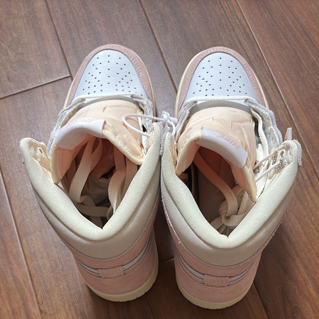 Nike Women's Air Jordan 1 Retro High OG "Washed Pink"