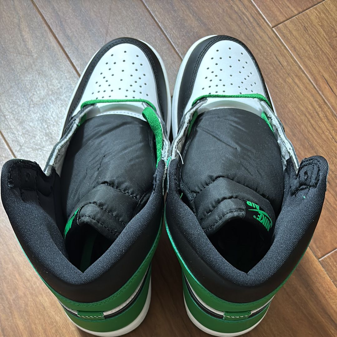 Nike Air Jordan 1 Retro High OG "Celtics/Black and Lucky Green" (2023)