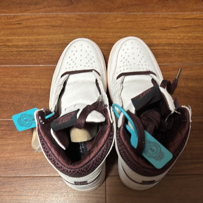 A Ma Maniere × Nike Air Jordan 1 Retro High OG "Sail and Burgundy"