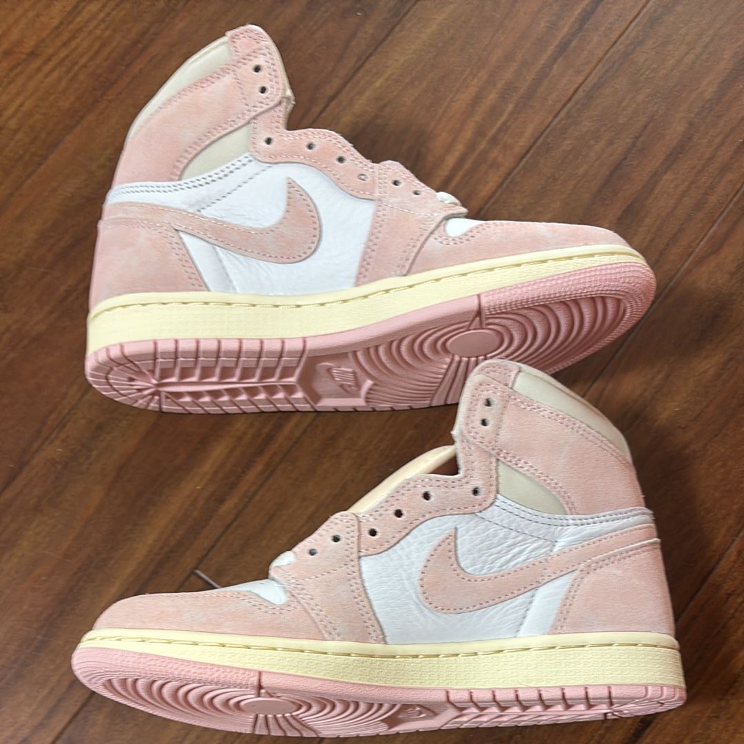 Nike Women's Air Jordan 1 Retro High OG "Washed Pink"