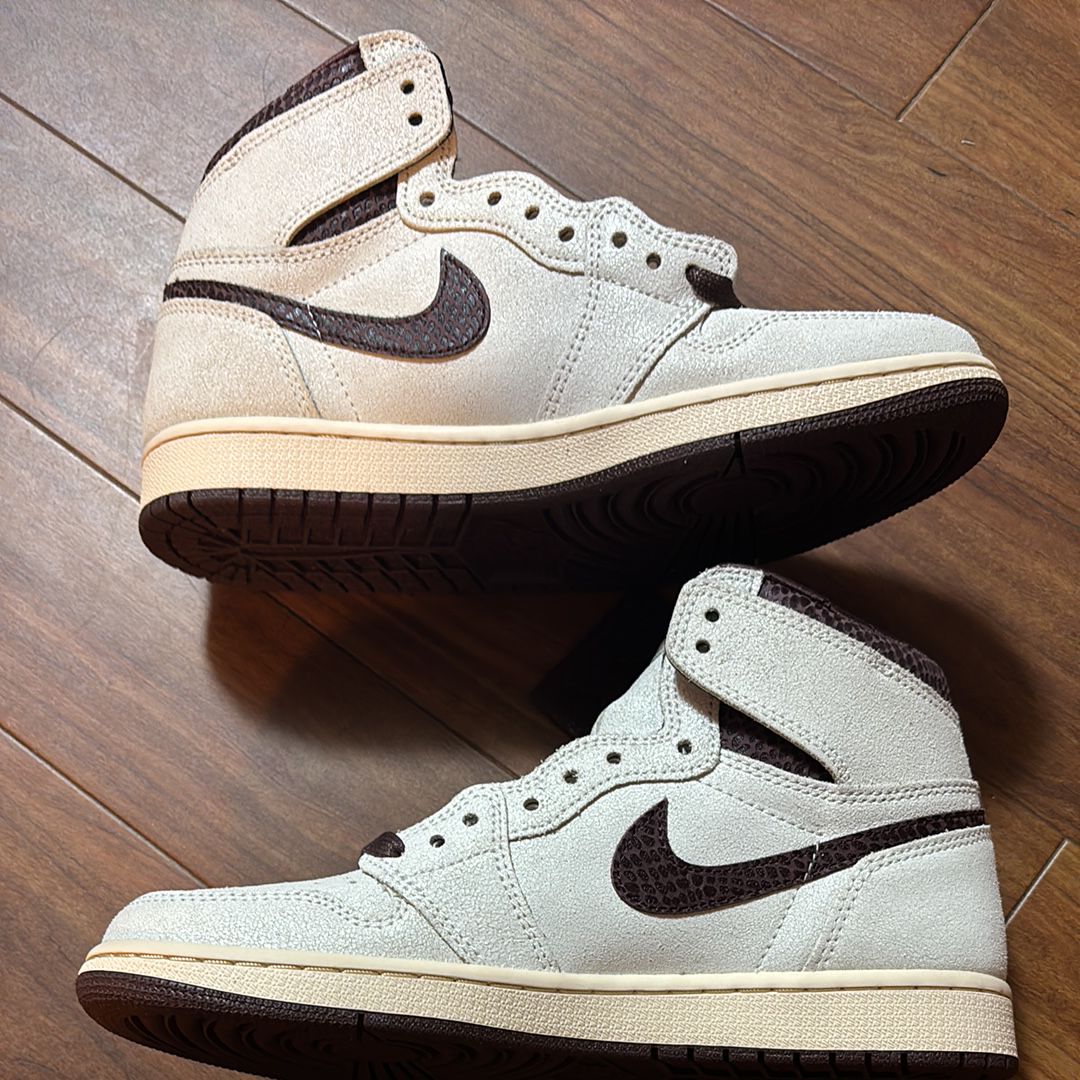A Ma Maniere × Nike Air Jordan 1 Retro High OG "Sail and Burgundy"