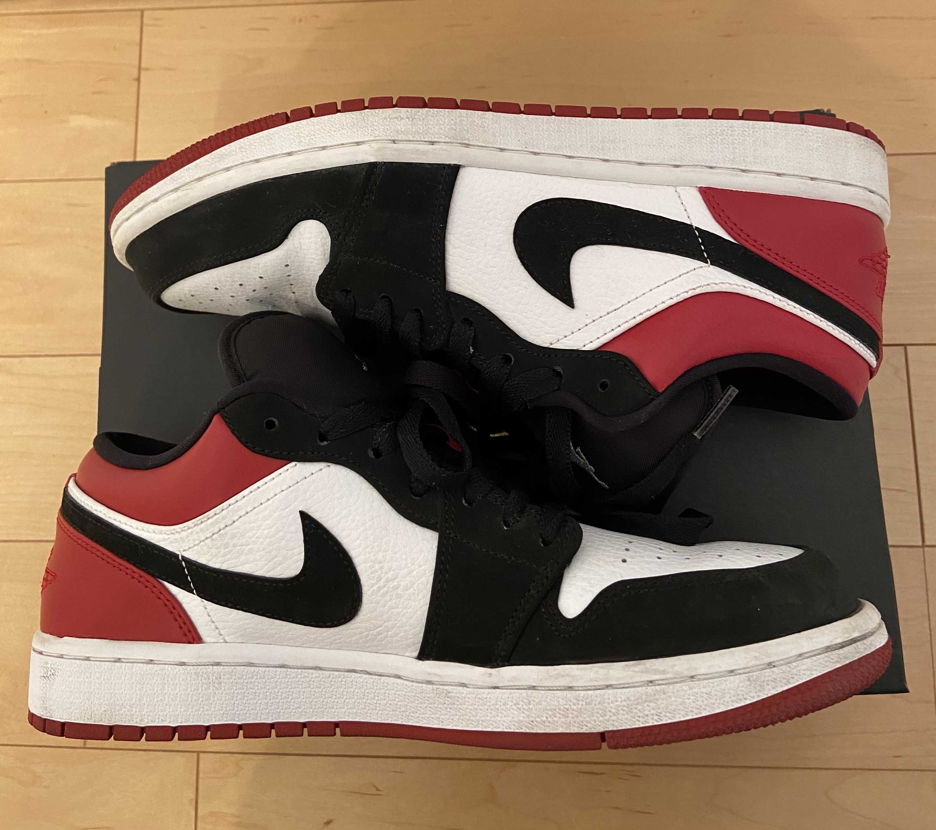 Nike Air Jordan 1 Low "Black Toe"