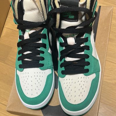 Nike Air Jordan 1 High Zoom Air CMFT "Lucky Bull"