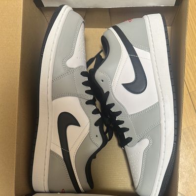 NIKE AIR JORDAN 1 LOW "LIGHT SMOKE GREY"