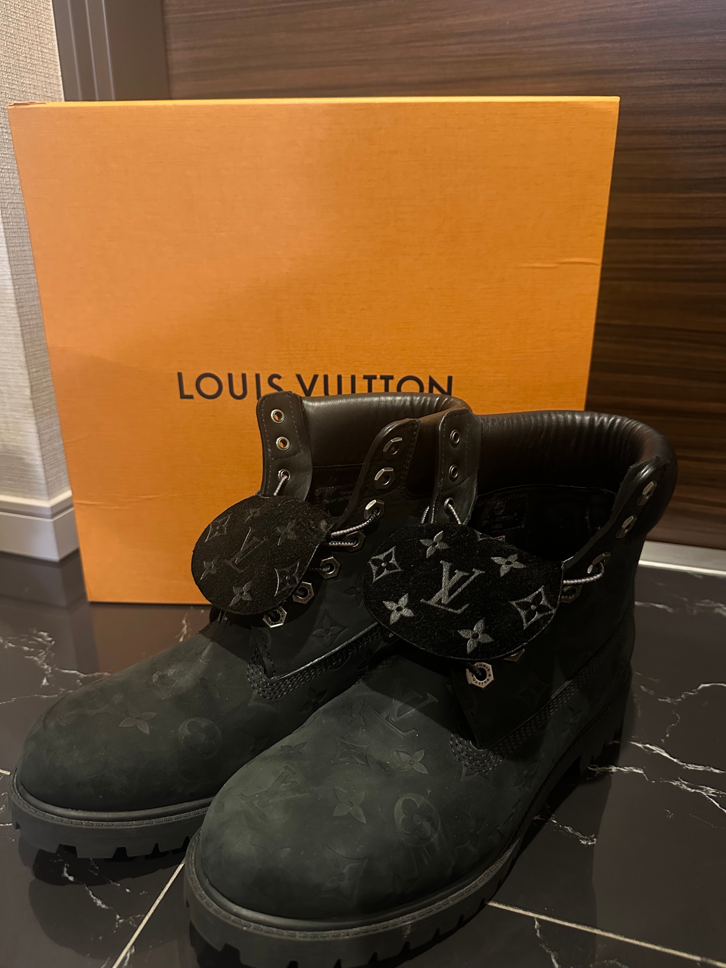 Louis Vuitton × Timberland Monogram Embossed Ankle Boot "Black"