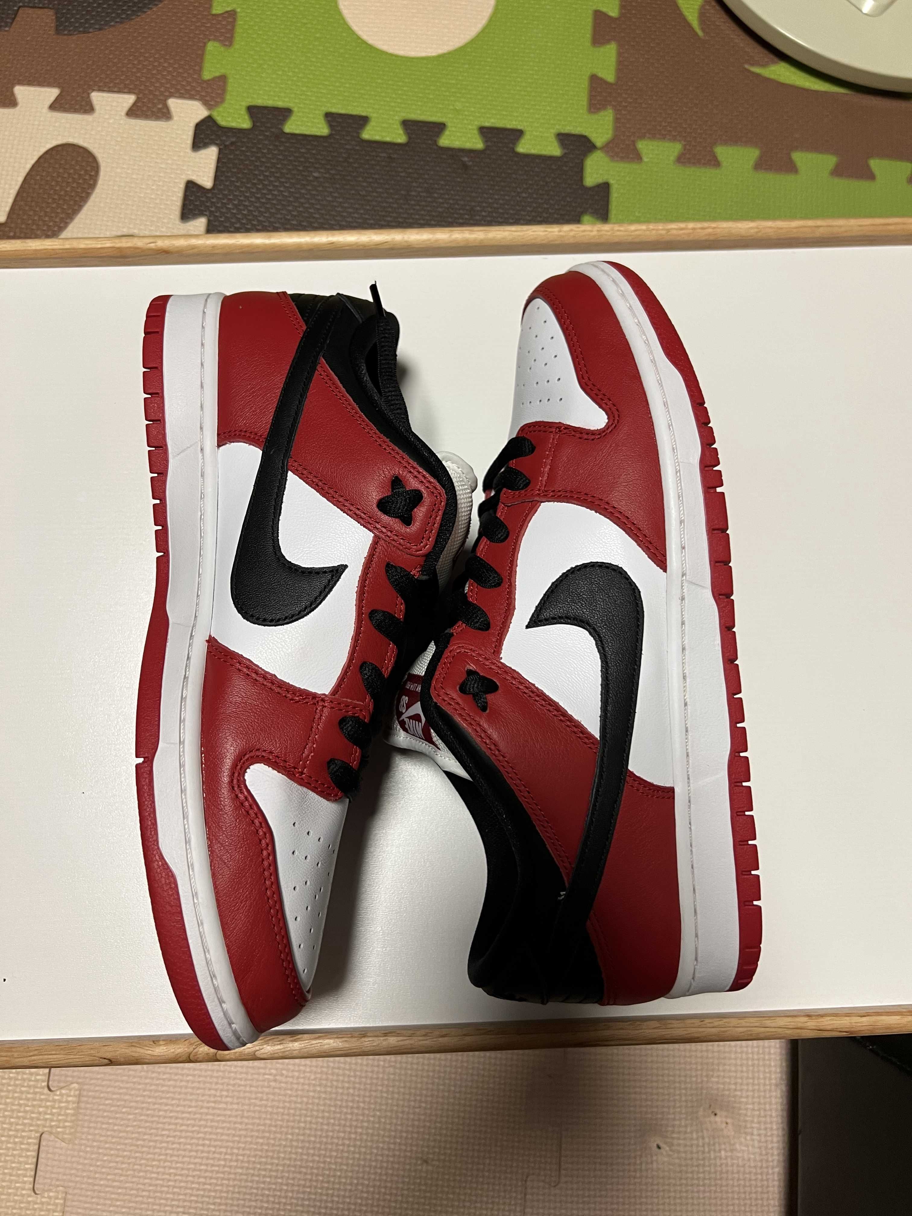 Nike SB Dunk Low Pro "J-Pack Chicago/Varsity Red and White"