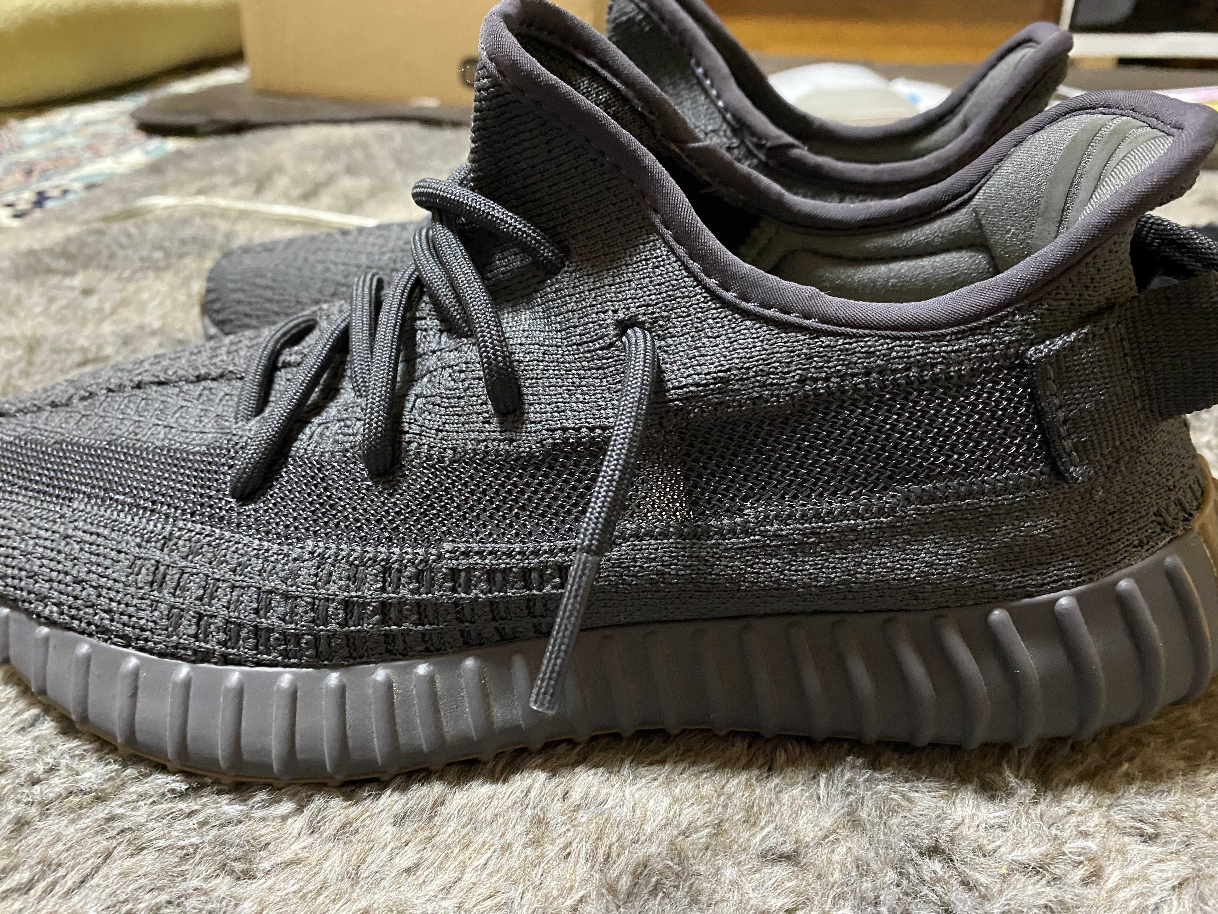  adidas YEEZY Boost 350 V2 "Cinder"