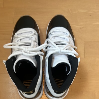 Nike Air Jordan 11 Retro "Gratitude"