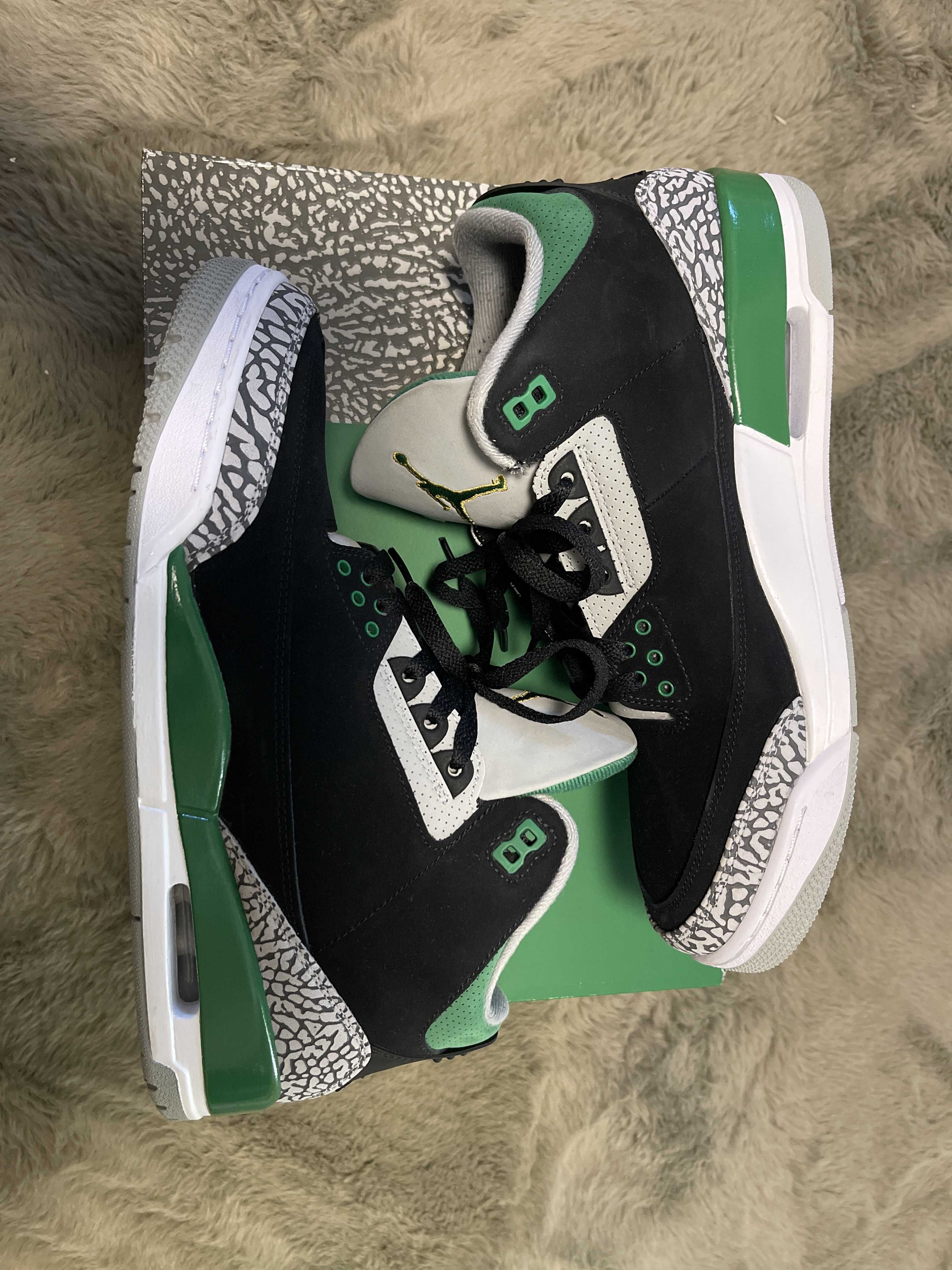 Nike Air Jordan 3 "Pine Green"