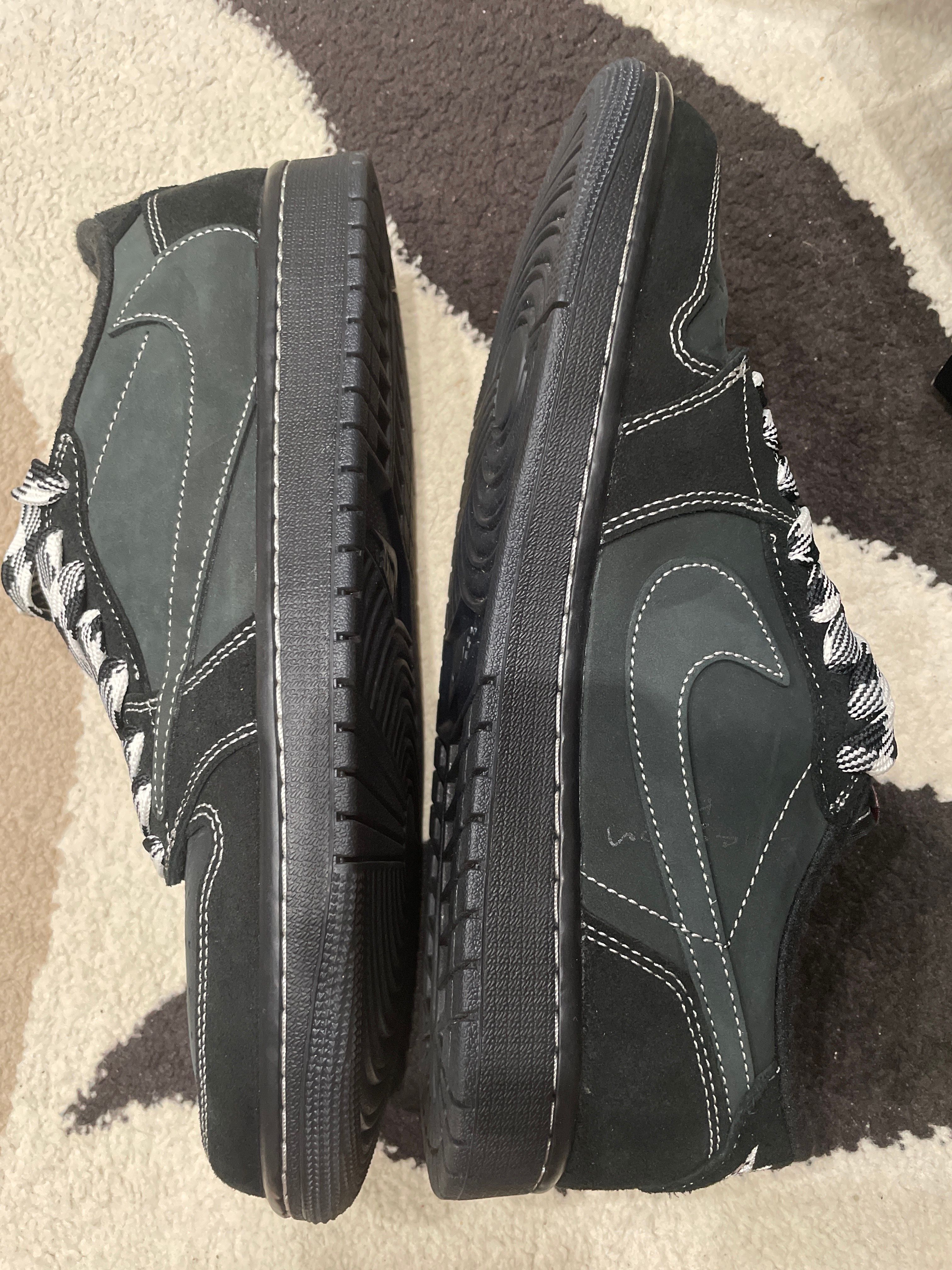 Travis Scott × Nike Air Jordan 1 Low OG SP "Black Phantom"