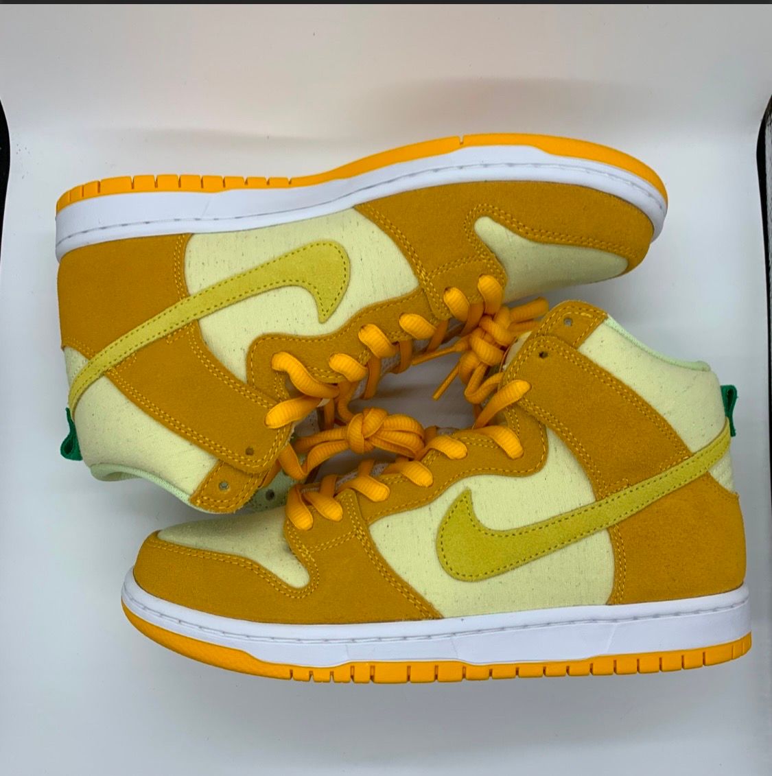 Nike SB Dunk High "Pineapple"