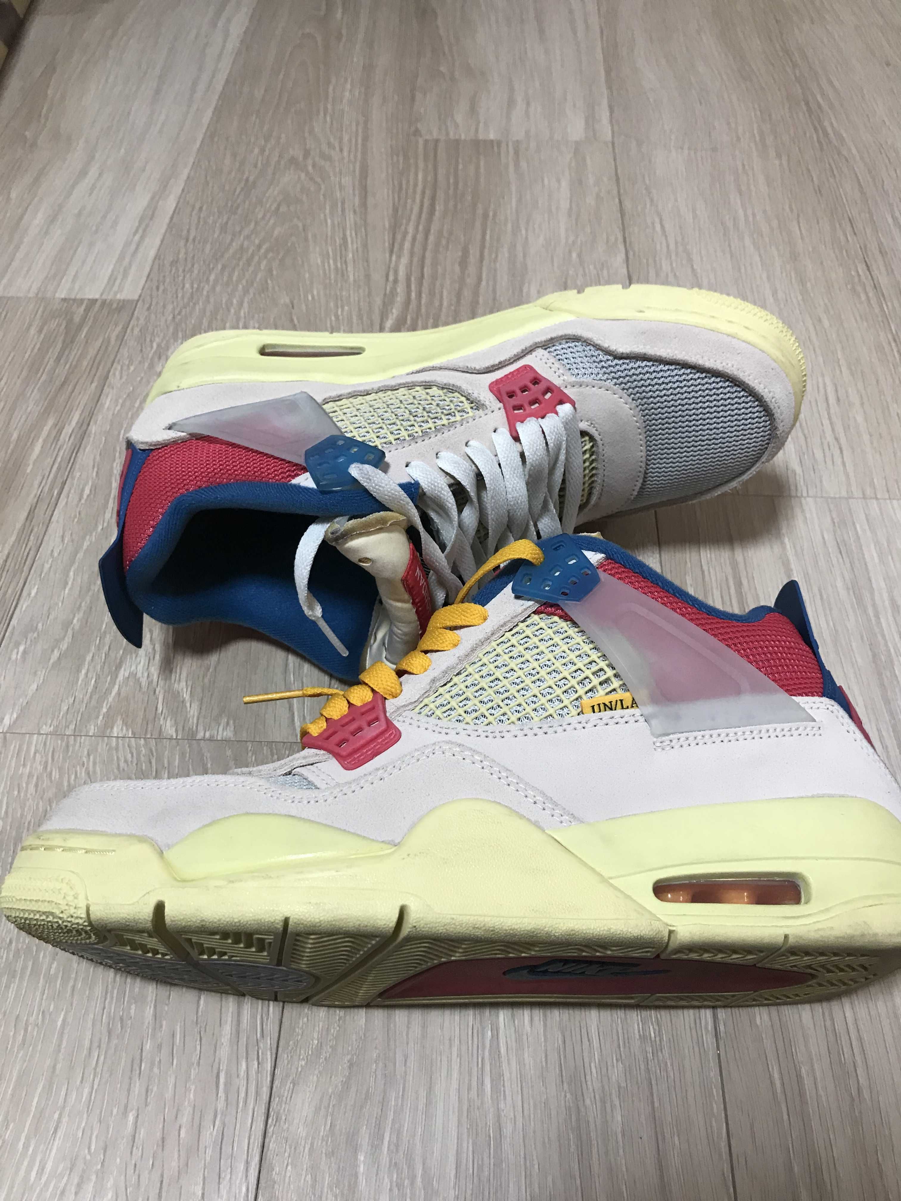 UNION × Nike Air Jordan 4 SP "Guava Ice/Light Fusion Red"