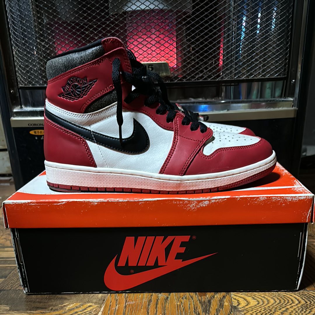 Nike Air Jordan 1 High OG "Lost & Found/Chicago"