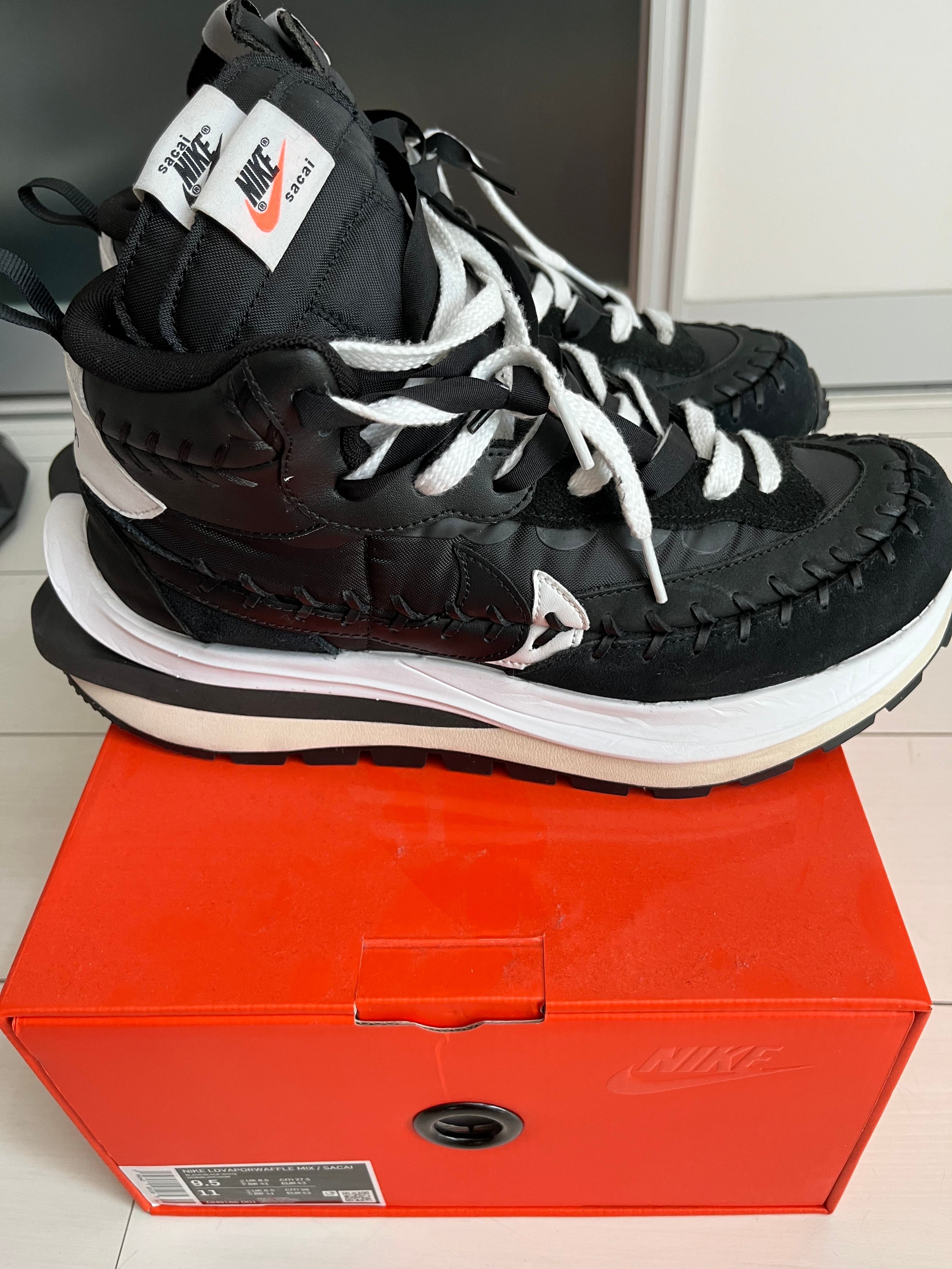 Jean-Paul Gaultier × sacai × Nike Vapor Waffle "Black/Black-White"