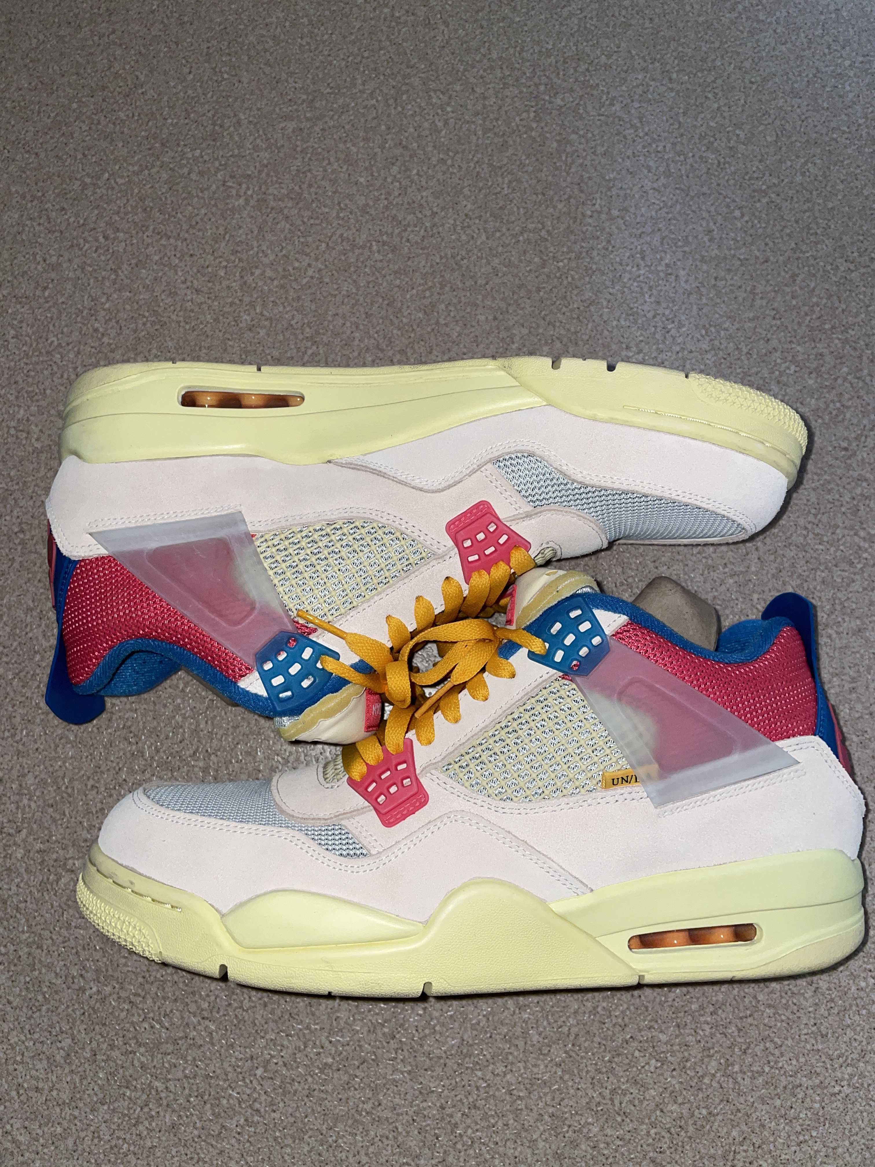 UNION × Nike Air Jordan 4 SP "Guava Ice/Light Fusion Red"