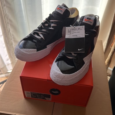 sacai × Nike Blazer Low "Black Patent Leather"