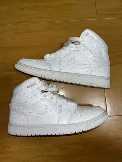 Nike Women's Air Jordan 1 Mid "Snake Skin"