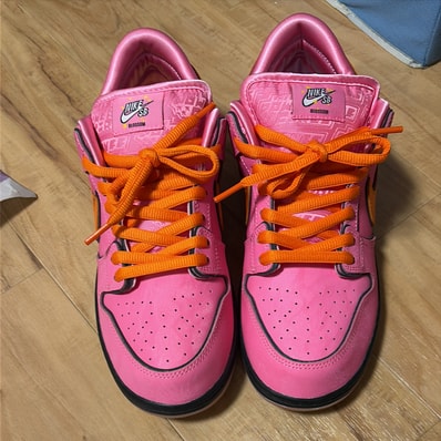 The Powerpuff Girls × Nike SB Dunk Low Pro QS "Blossom"