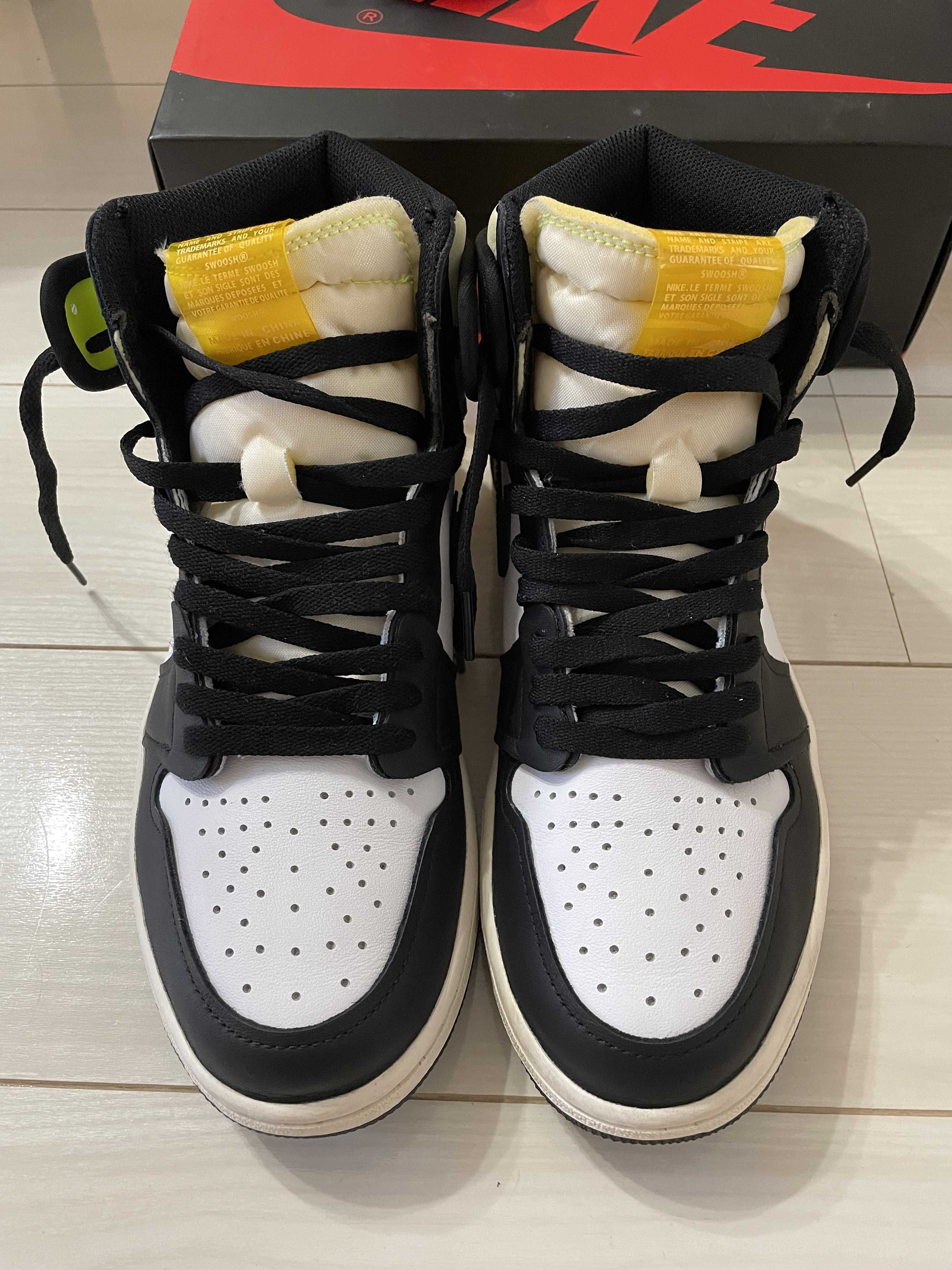 Nike Air Jordan 1 High OG "Volt Gold"