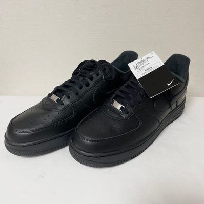 Supreme × Nike Air Force 1 Low "Black"