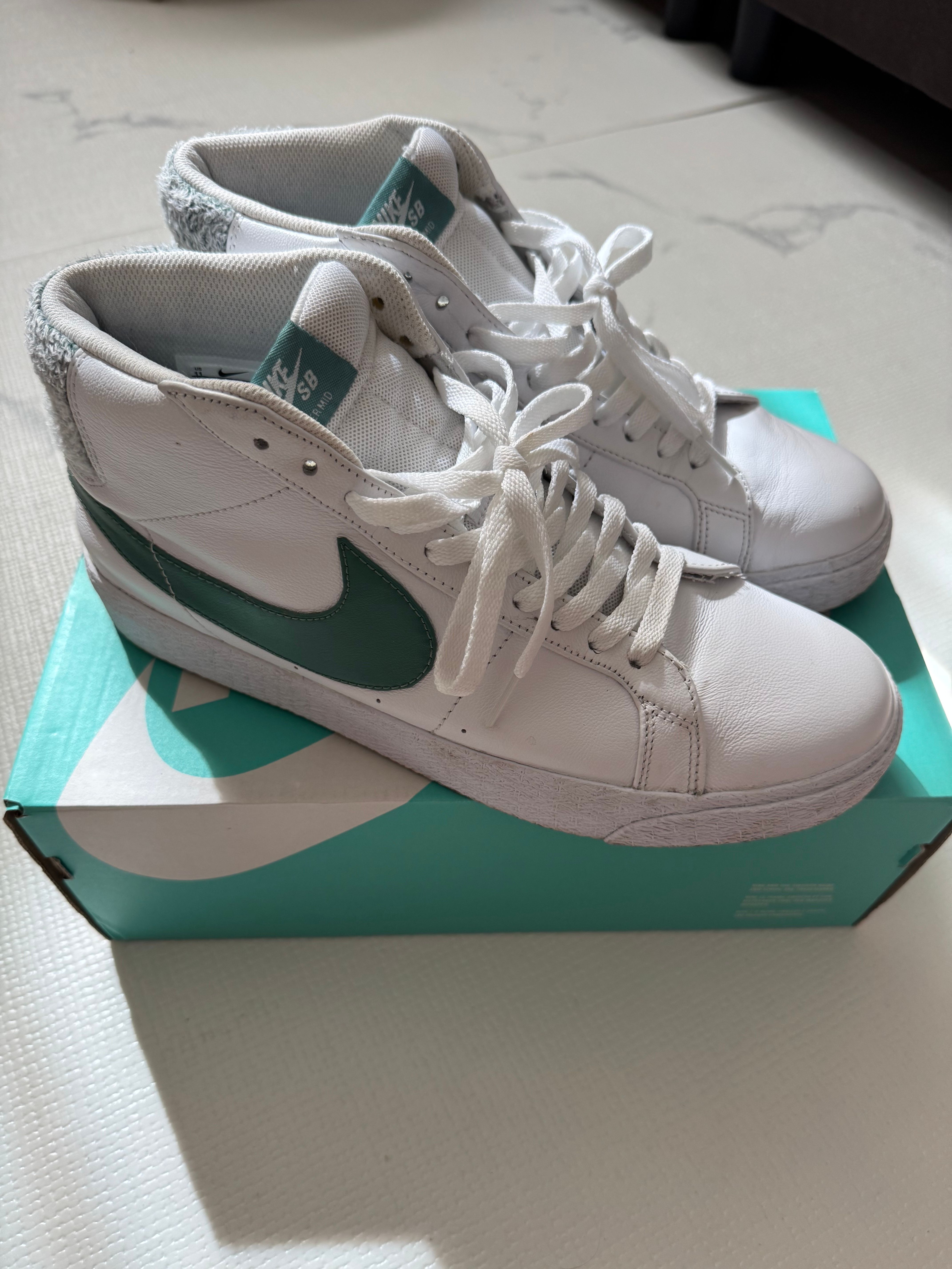 ブレーザー(Blazer)/Nike 人気の新作/中古通販【スニーカーダンク】
