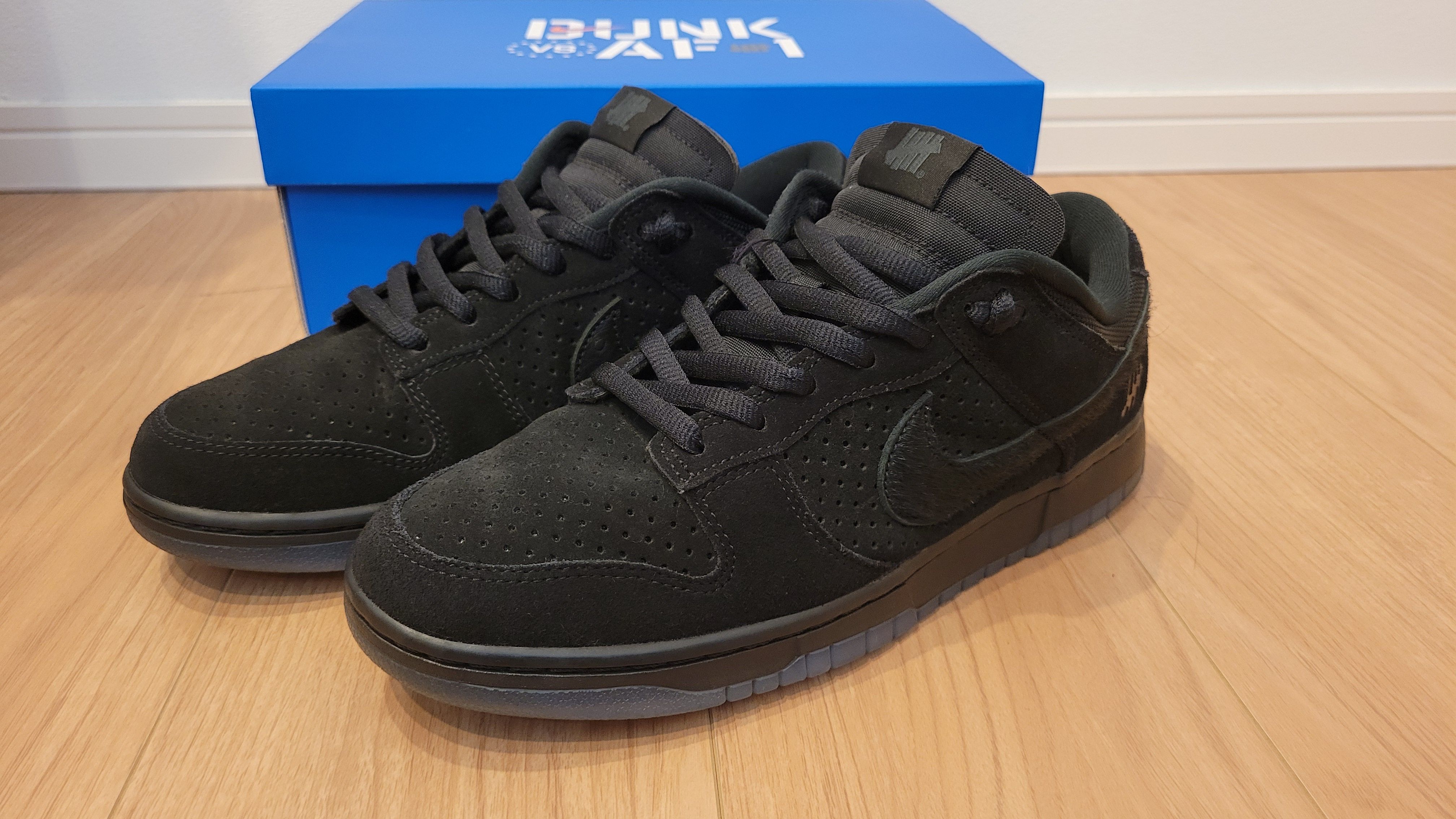 UNDEFEATED × Nike Dunk Low SP "5 ON IT"