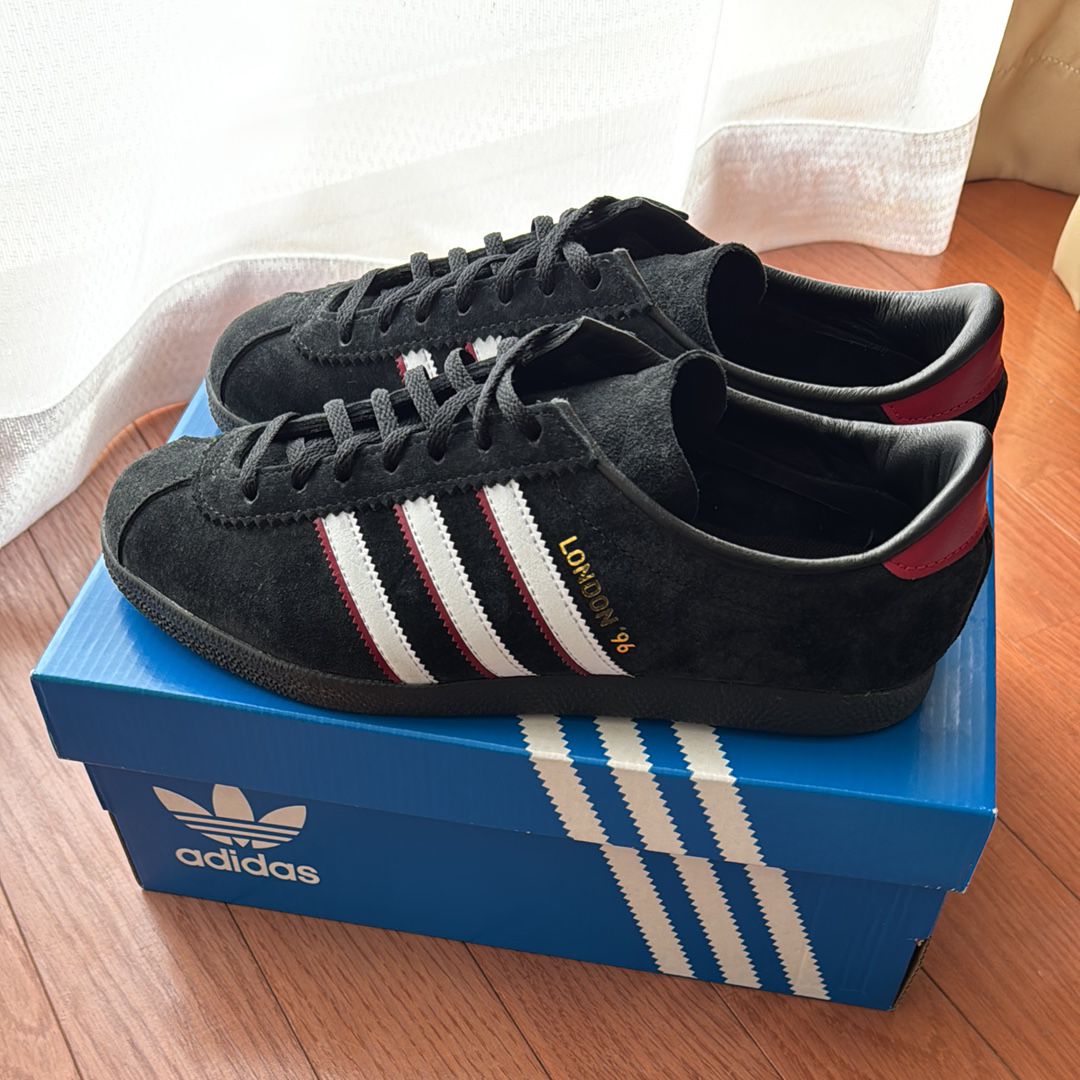 adidas London 96 "Core Black/Footwear White/Better Scarlet"