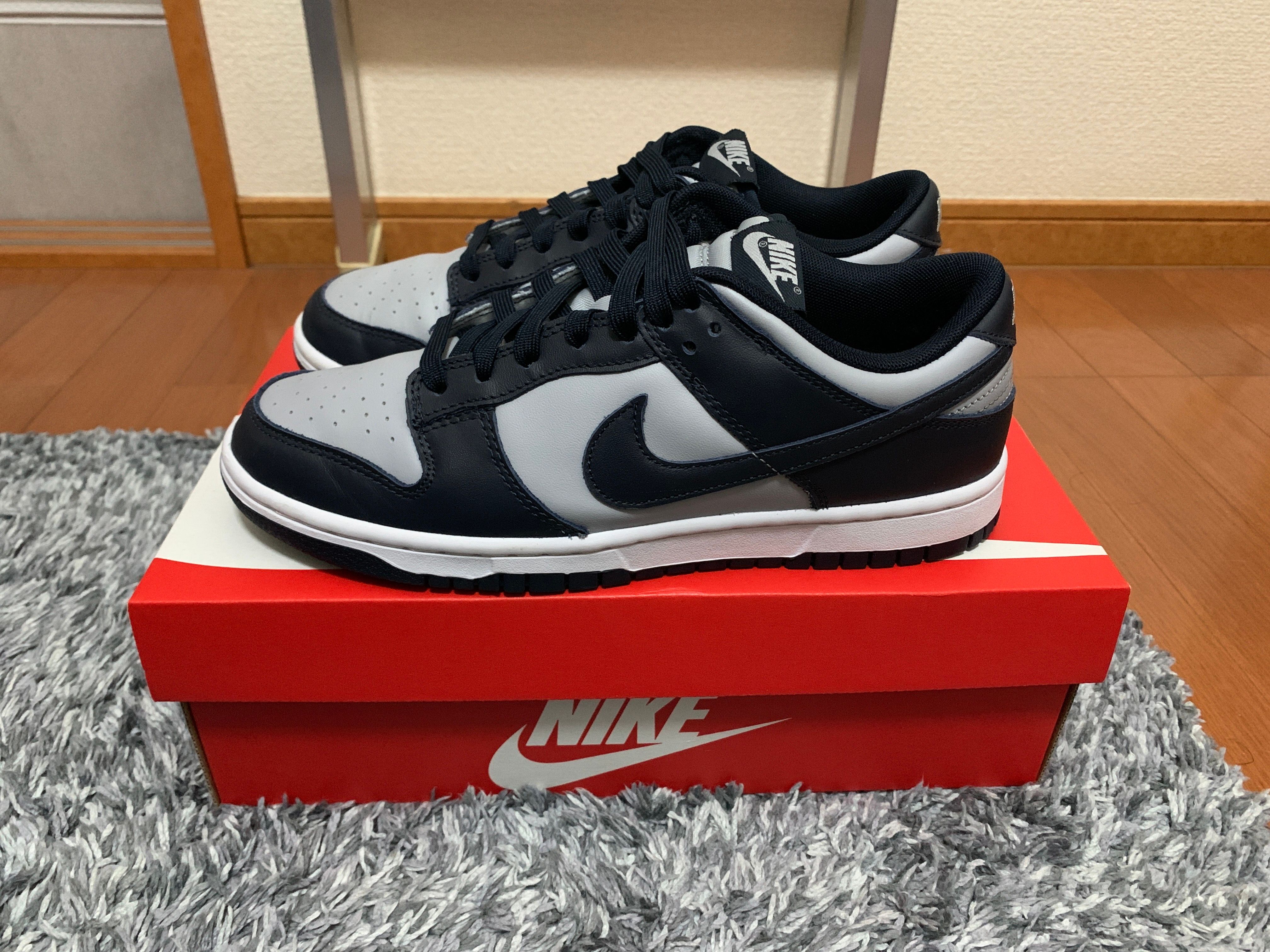 Nike Dunk Low "Championship Grey"