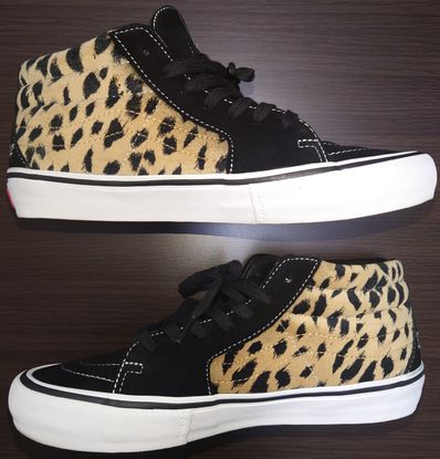 Supreme × Vans Sk8 Mid "Velvet Leopard Black"