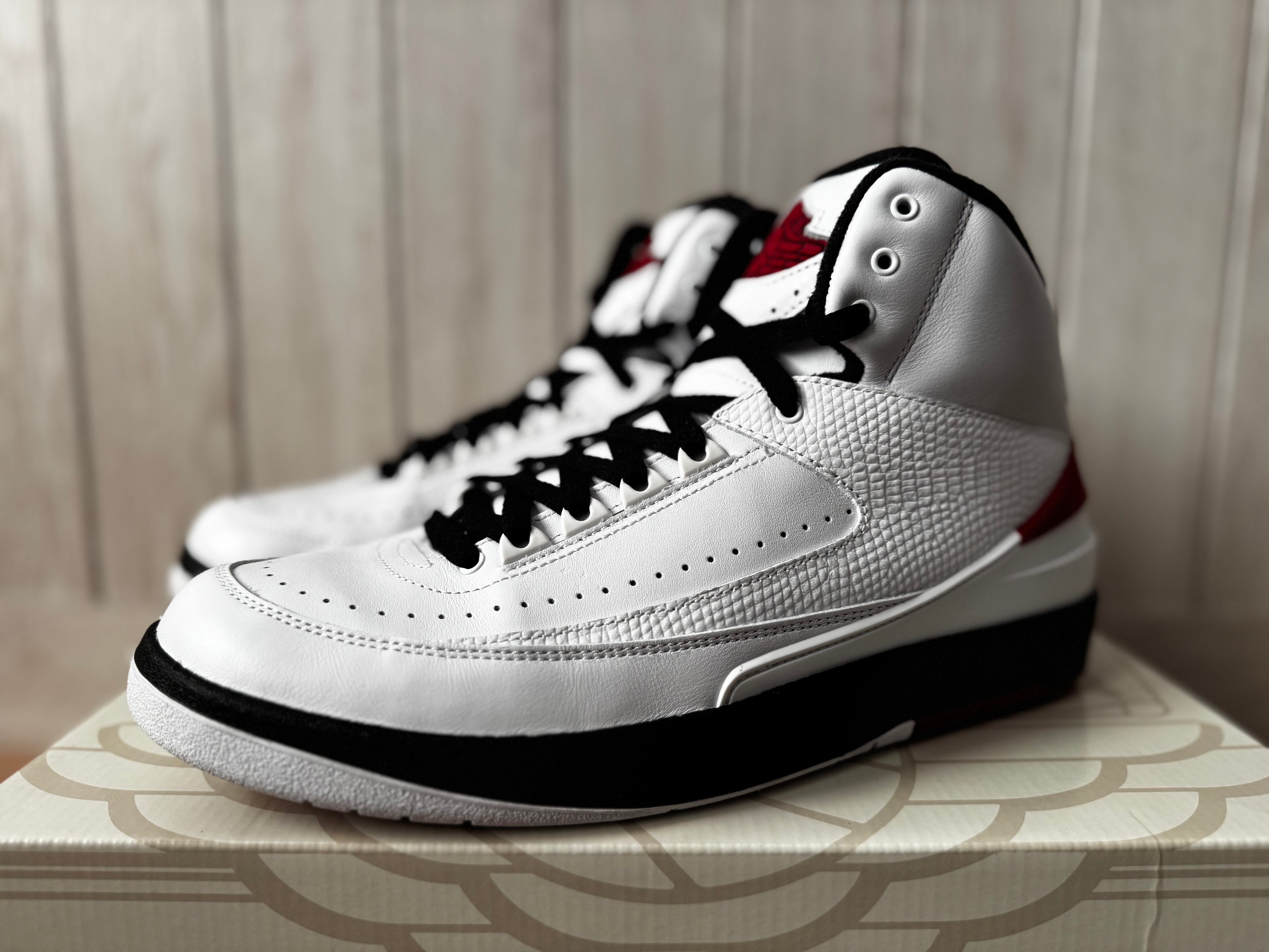 Nike Air Jordan 2 OG "Chicago"(2022)