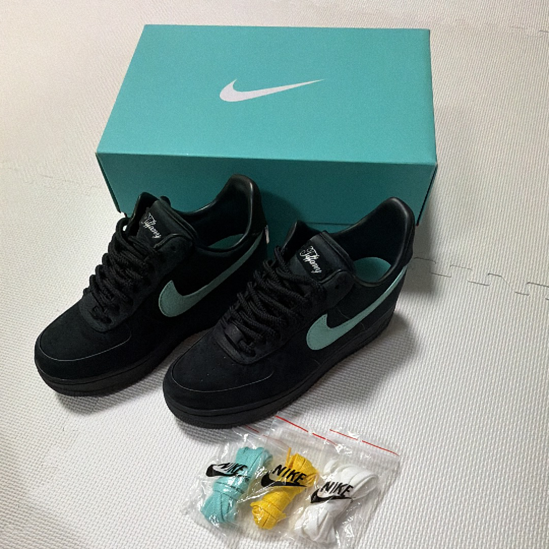 Tiffany & Co. × Nike Air Force 1 Low "1837"