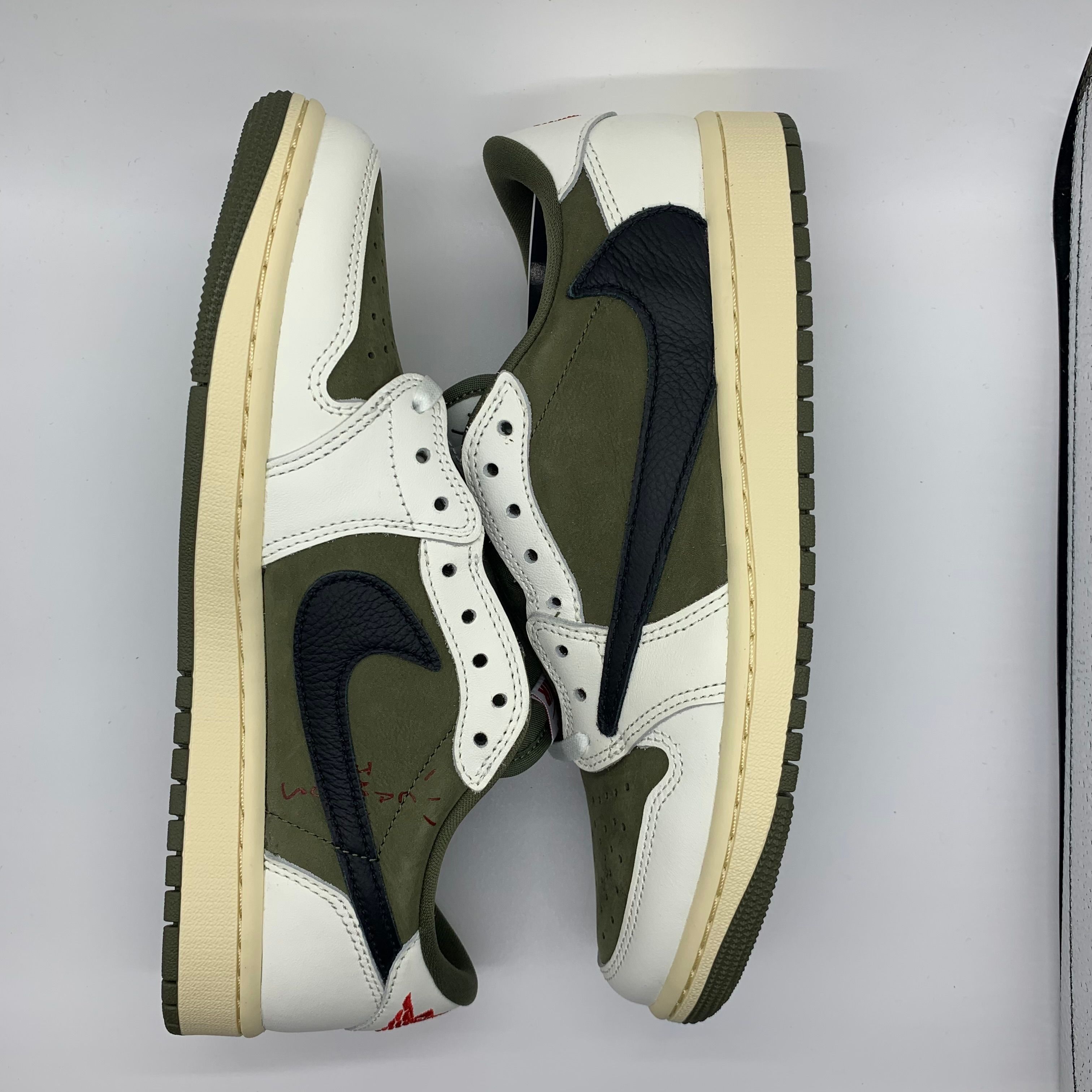 Travis Scott × Nike Air Jordan 1 Low OG SP "Reverse Olive"