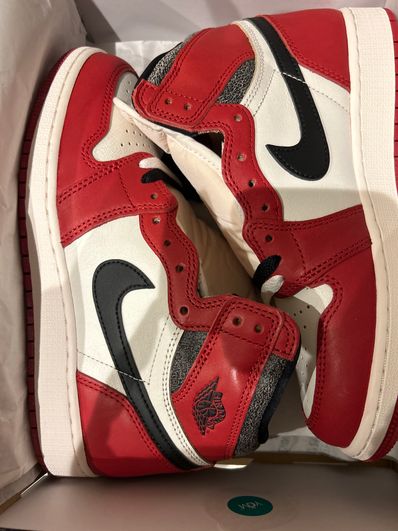 Nike GS Air Jordan 1 High OG "Lost & Found/Chicago"